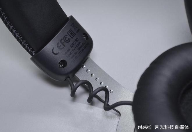 无线耳机：沉浸音效与舒适体验的完美结合龙8头号玩家血手幽灵MR760生物振膜(图12)